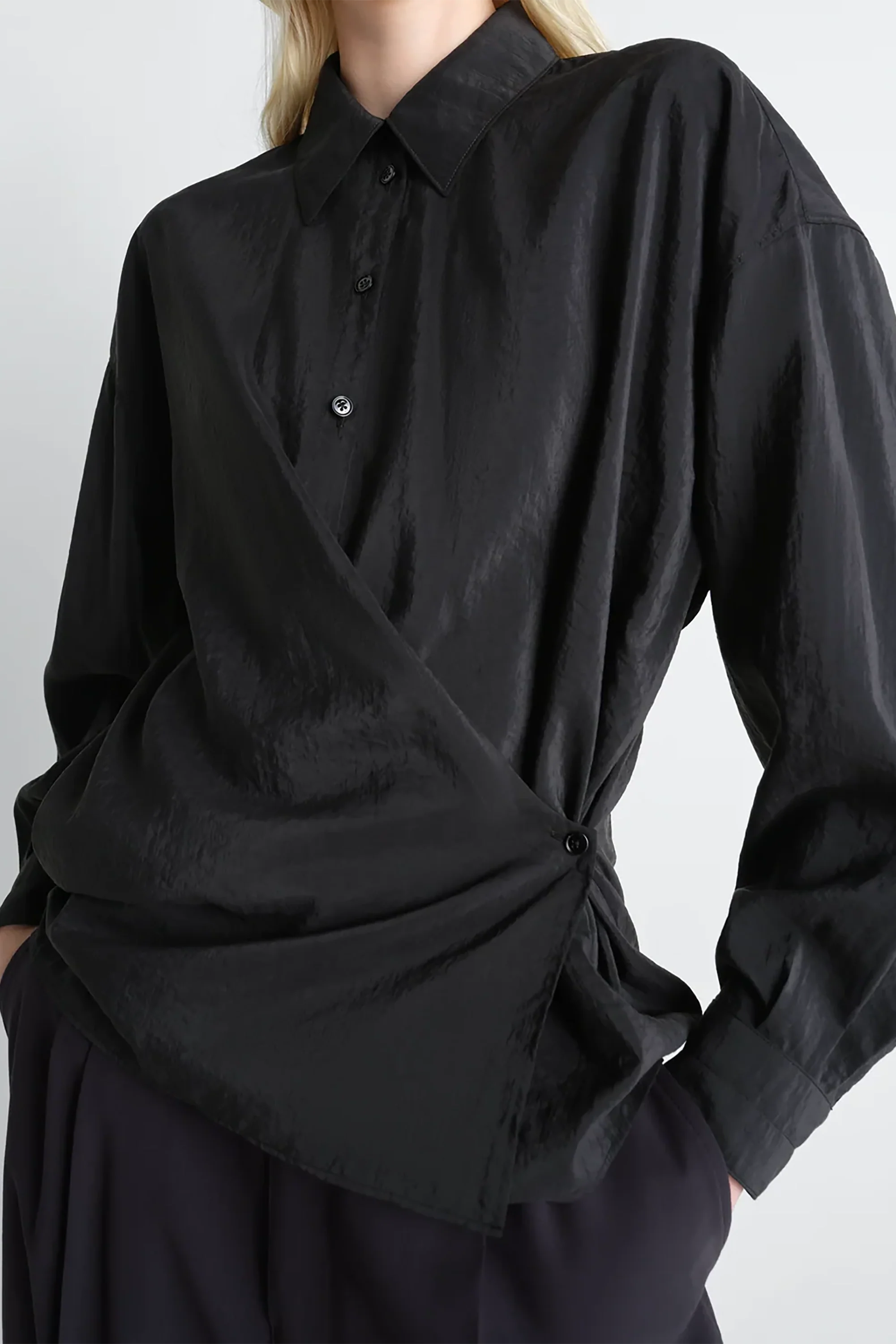 Black Straight Collar Twisted Shirt - Image 5