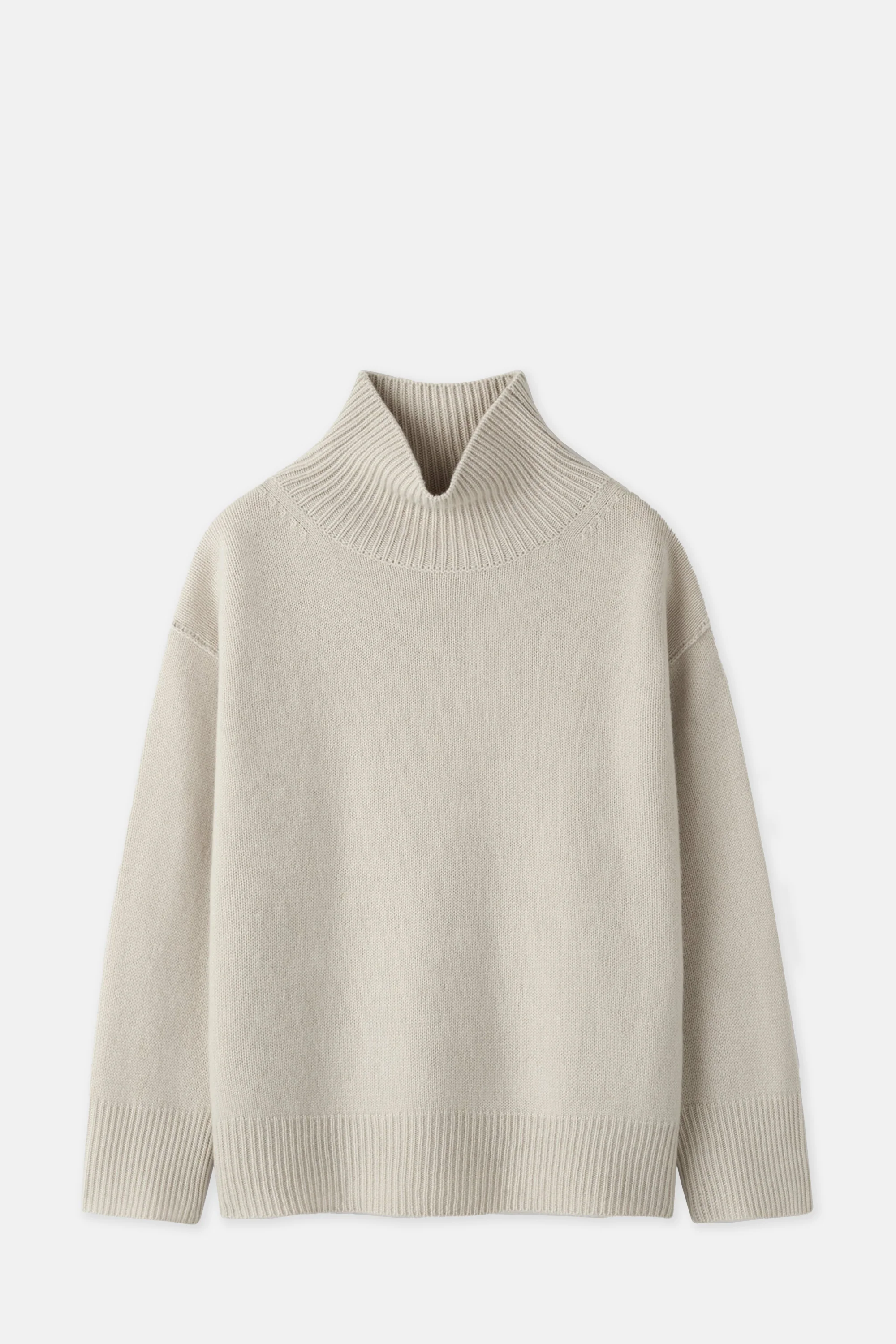 Chalk Boyfriend Turtleneck