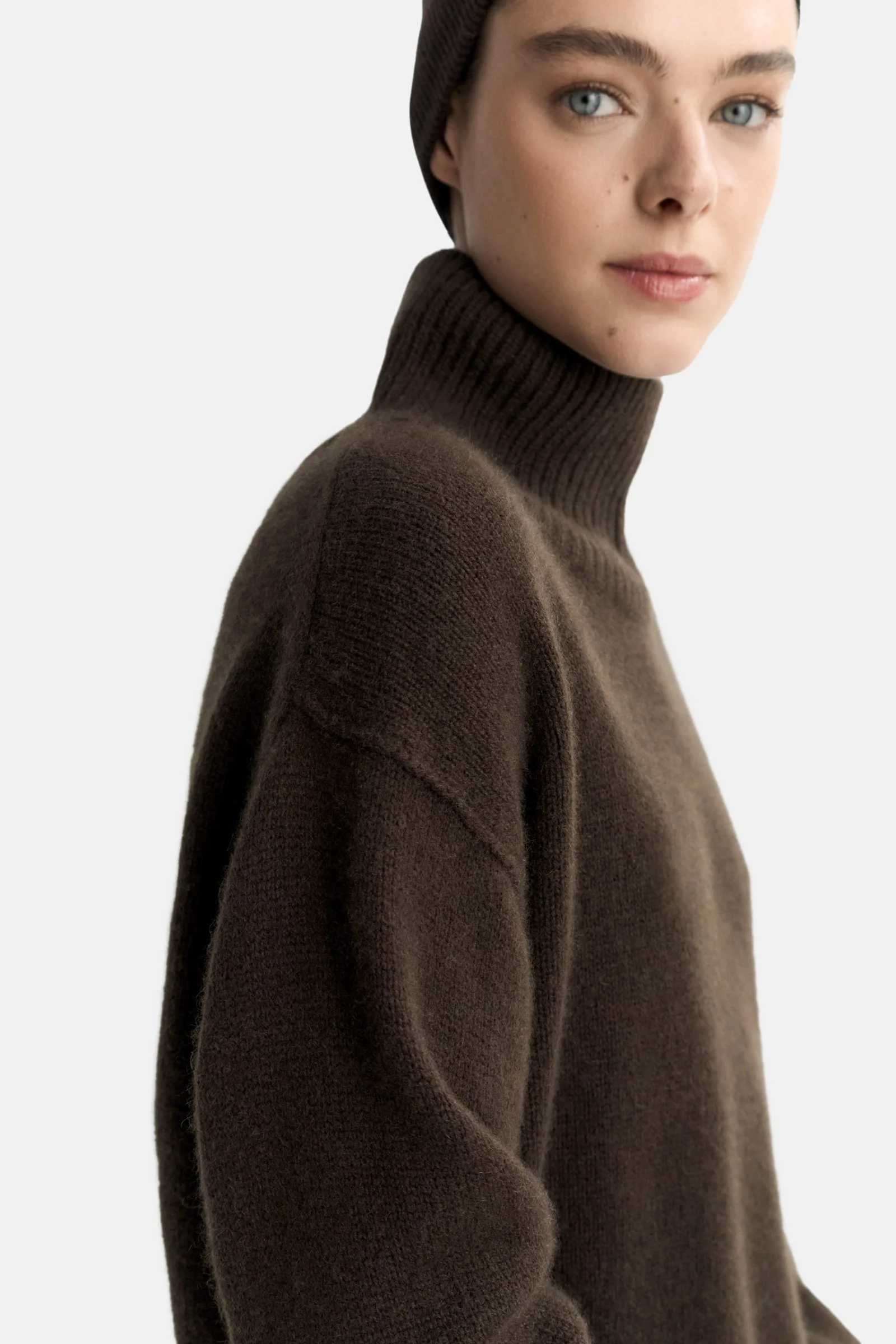 Mocha Boyfriend Turtleneck - Image 5