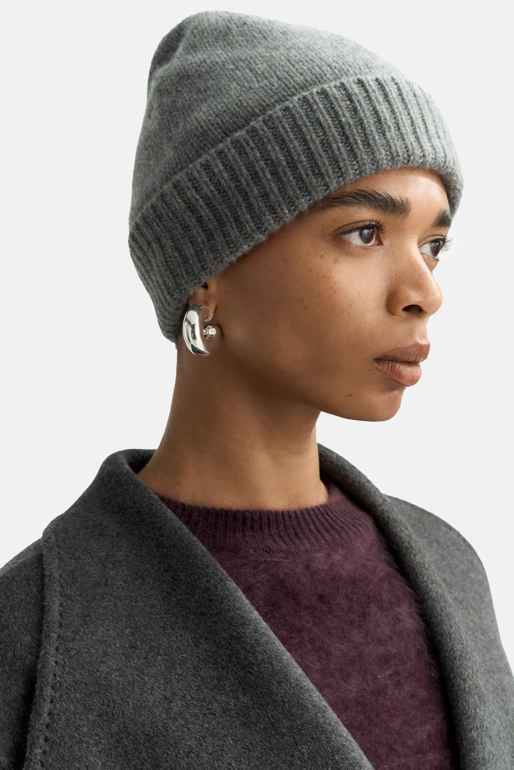 Grey Chunky Beanie - Image 3