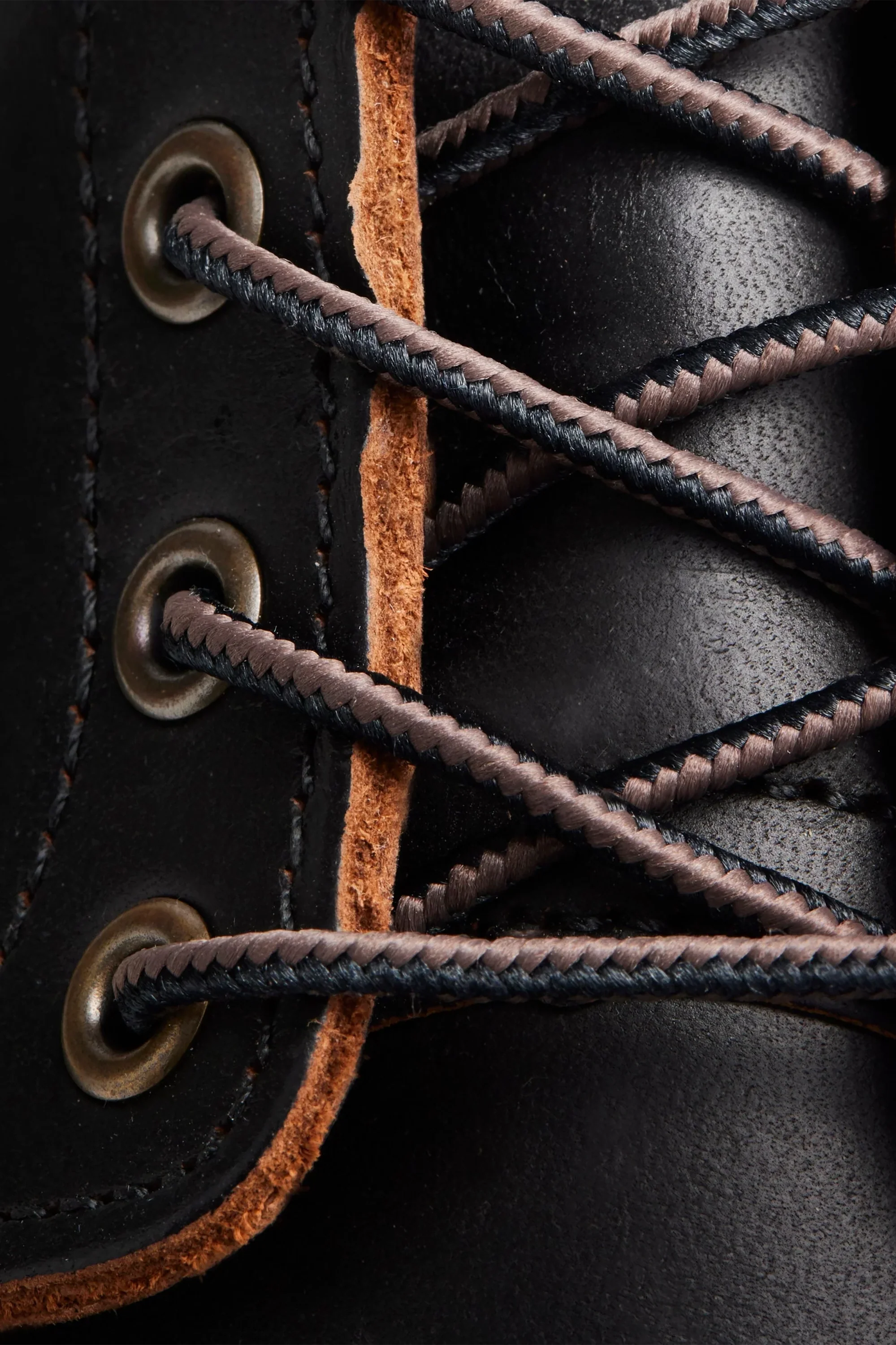 Black Prairie Classic Moc Toe - Image 4