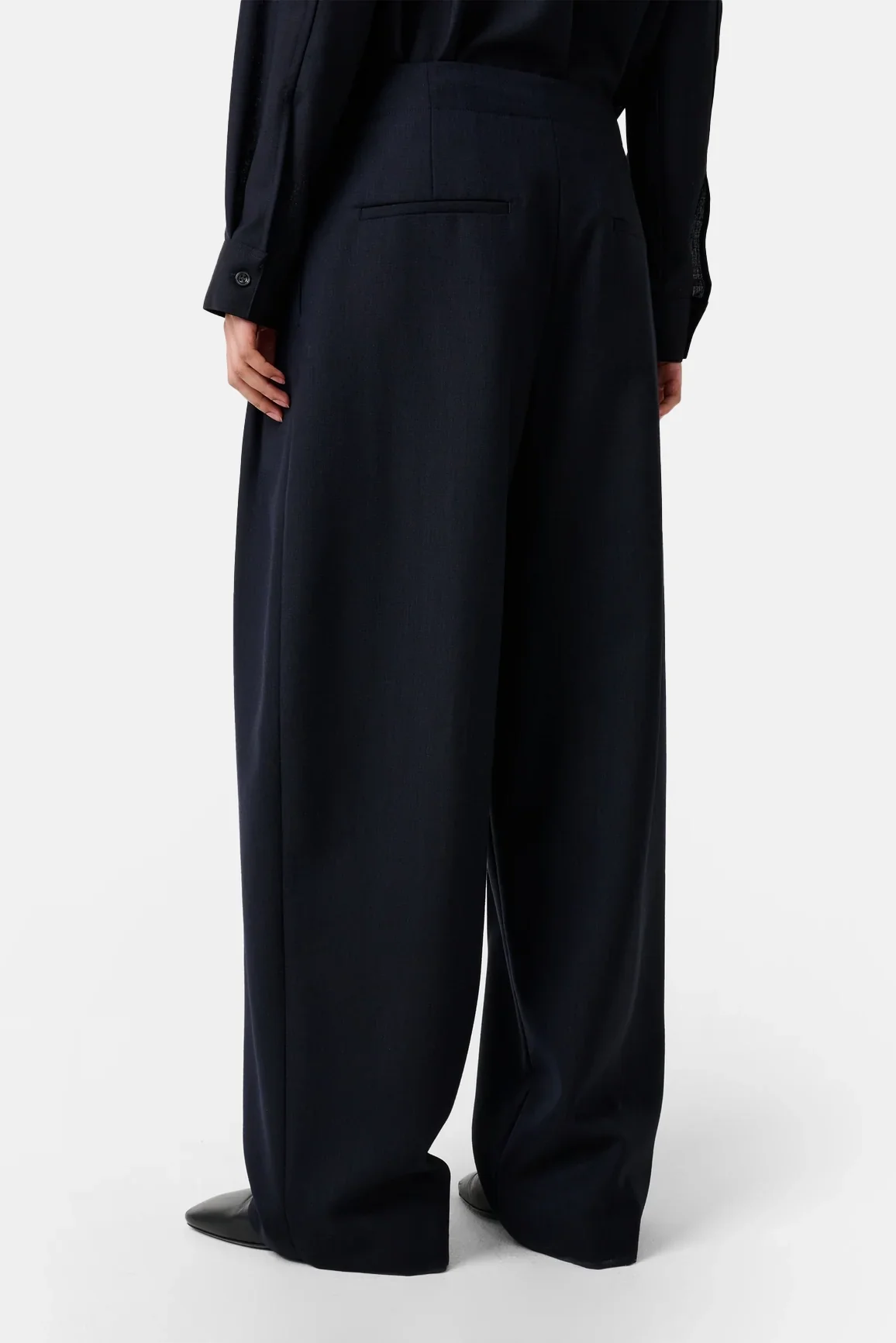Darkest Navy Lira Double Pleat Pant - Image 6