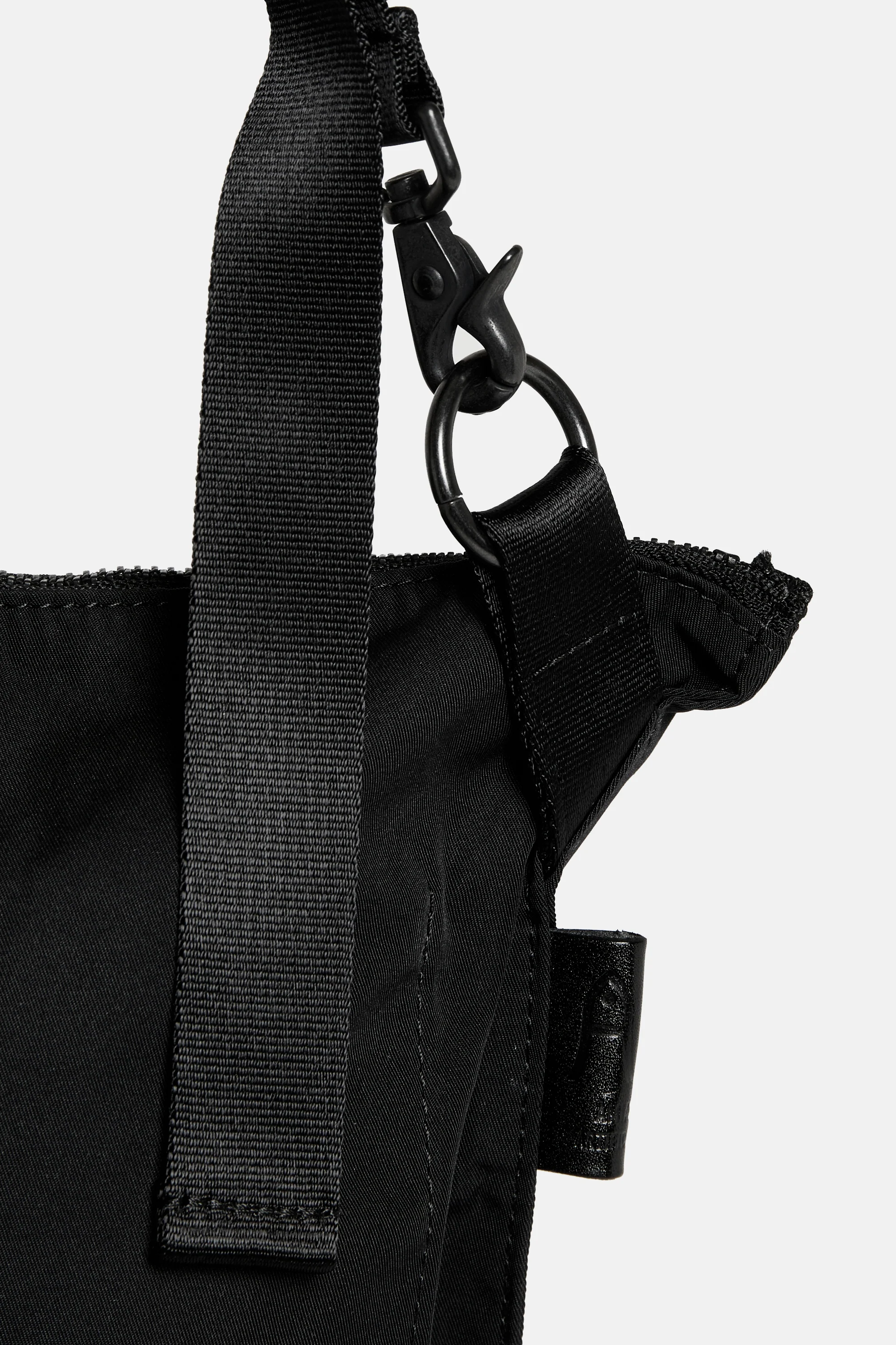 Medium Gabardine Flat Shoulder - Image 7