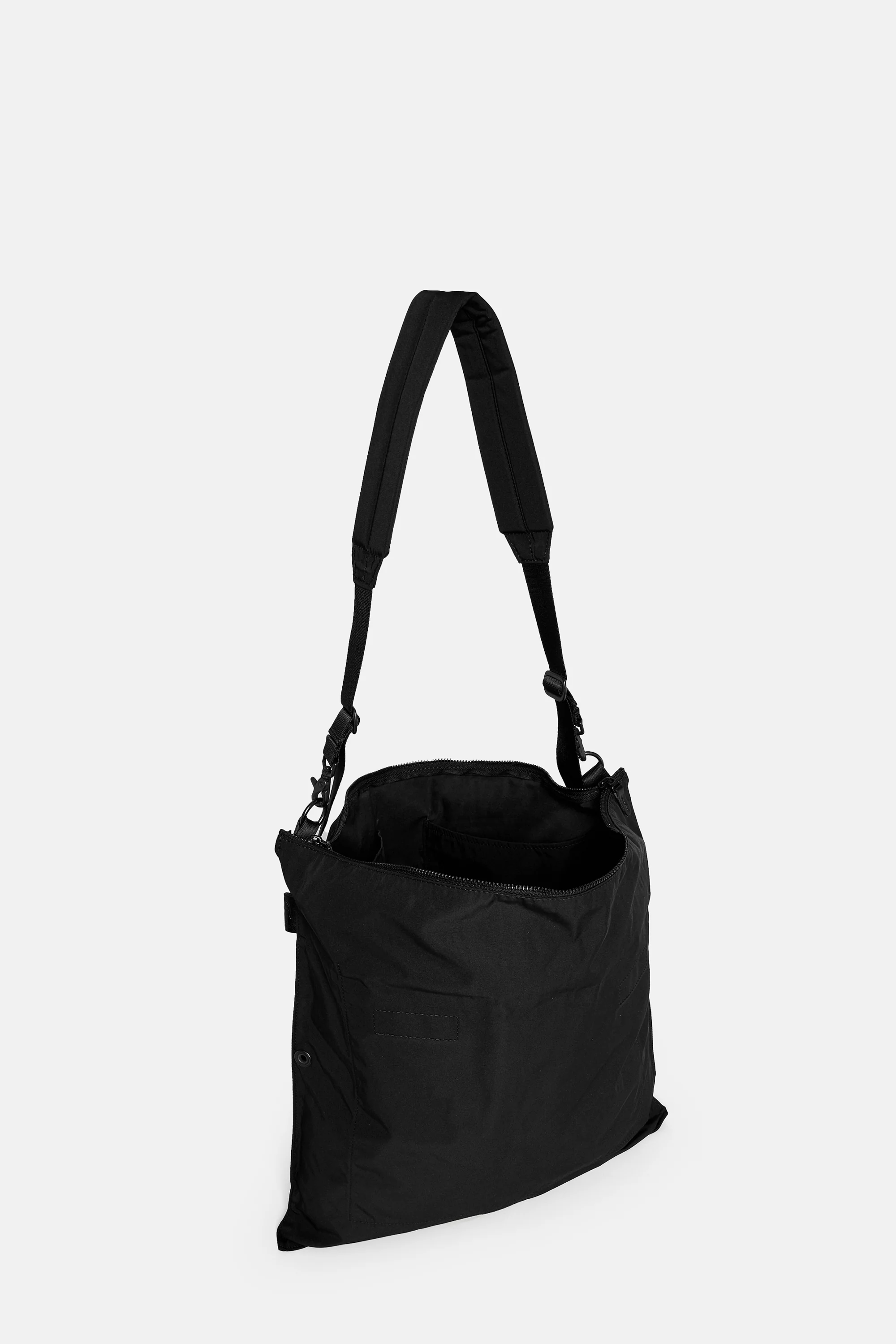 Small Gabardine Flat Shoulder - Image 6