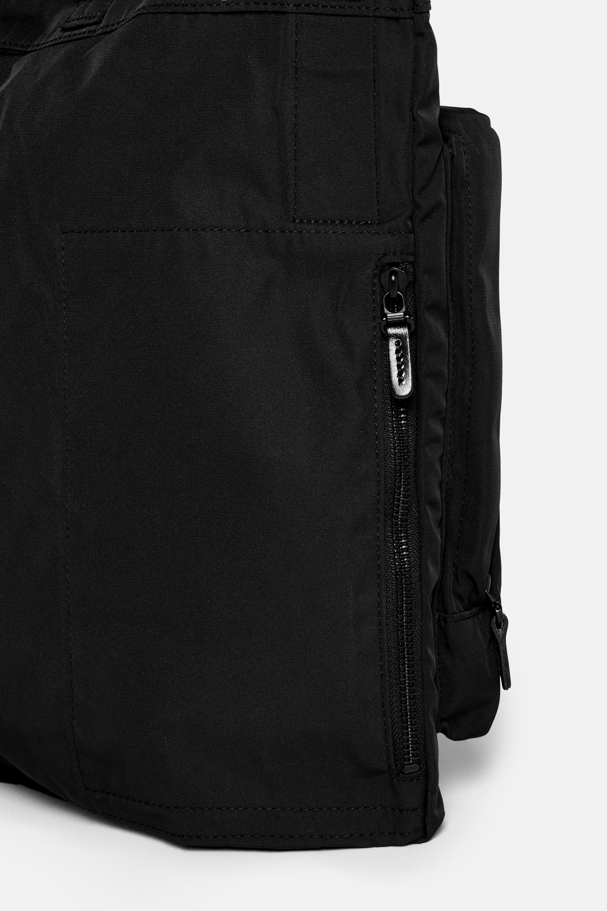 Gabardine Helmetbag - Image 9