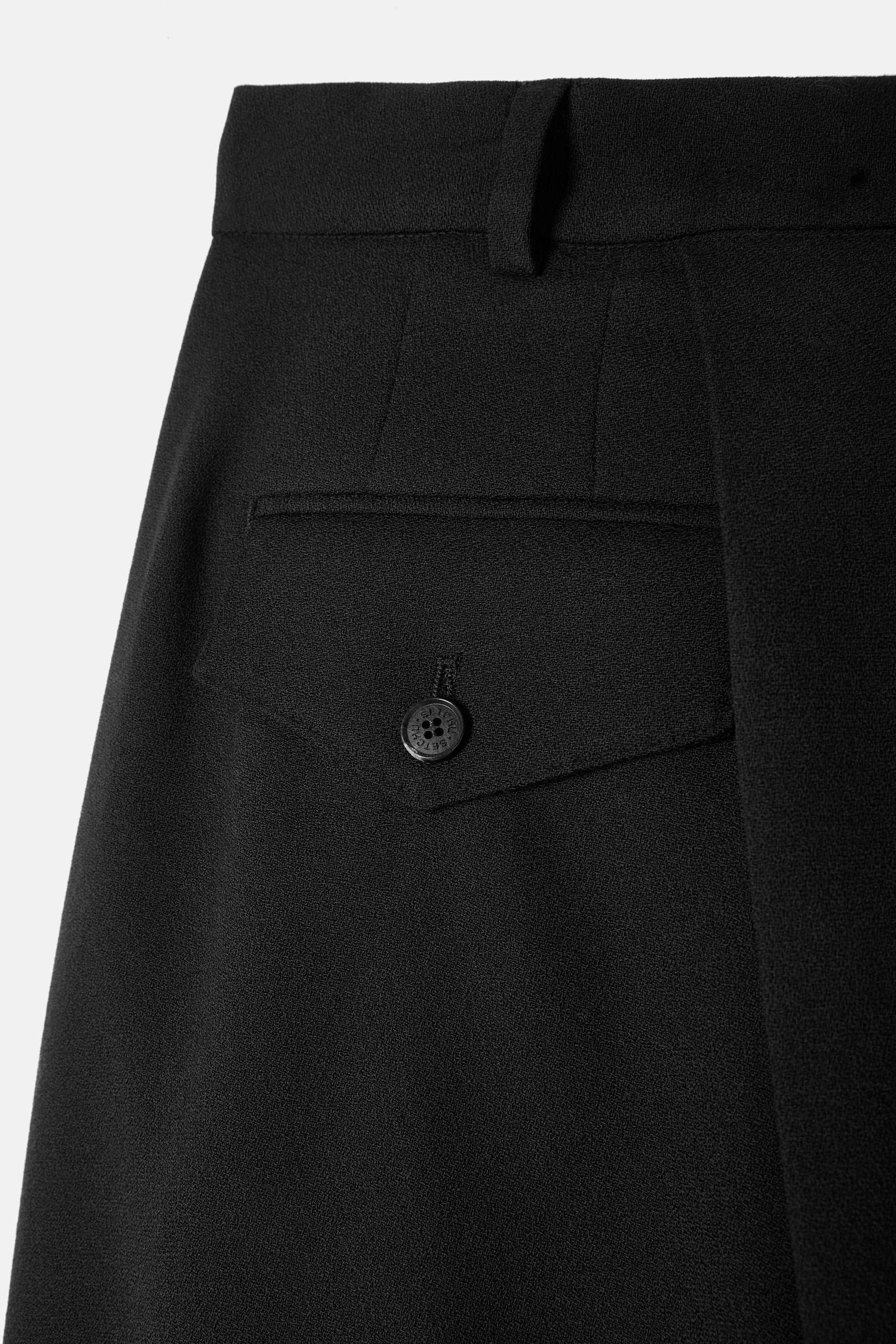 Medium Black Hakama Pants Matte & Shiny - Image 5