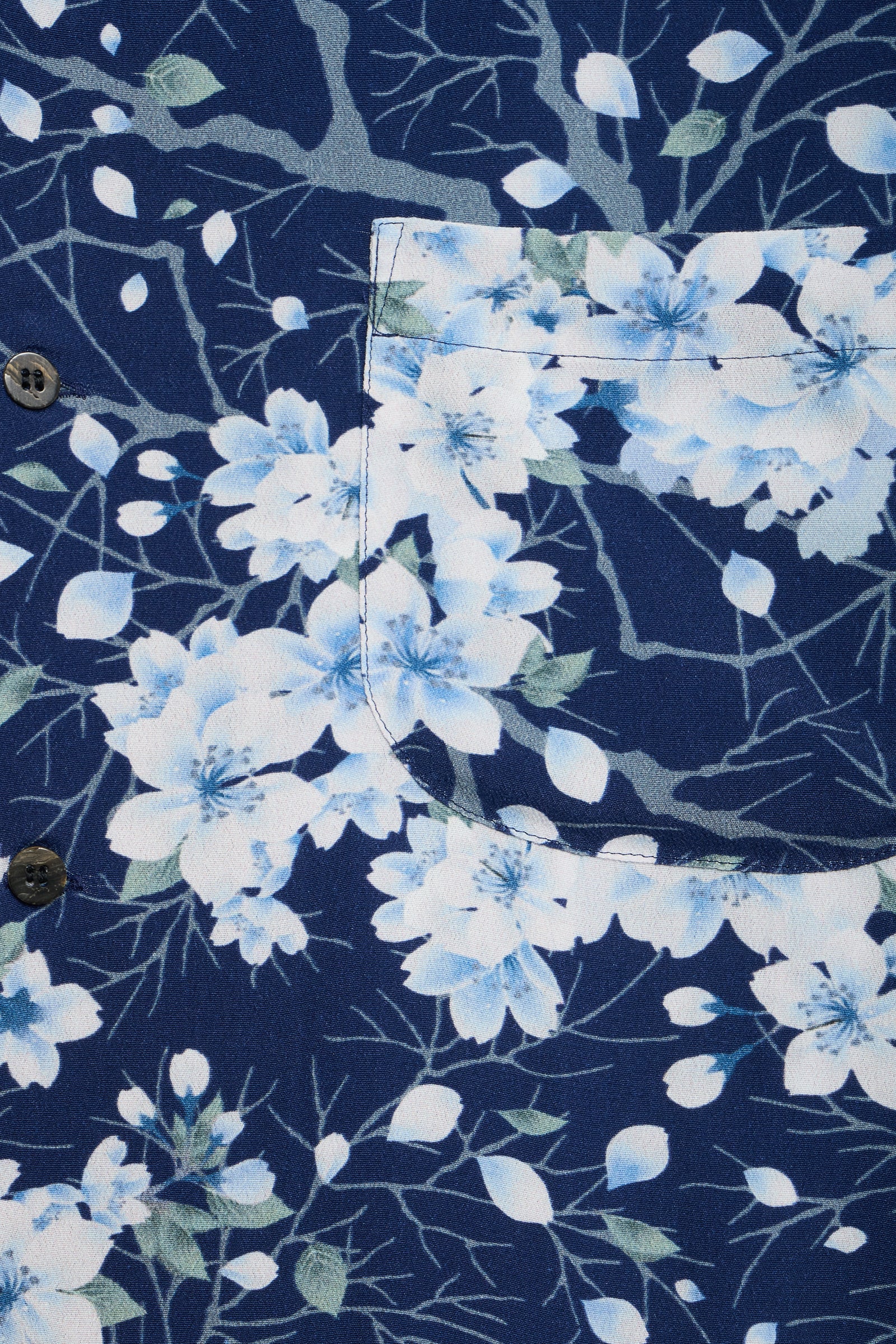 Sakura Kaza Short Sleeve Shirt - Image 4