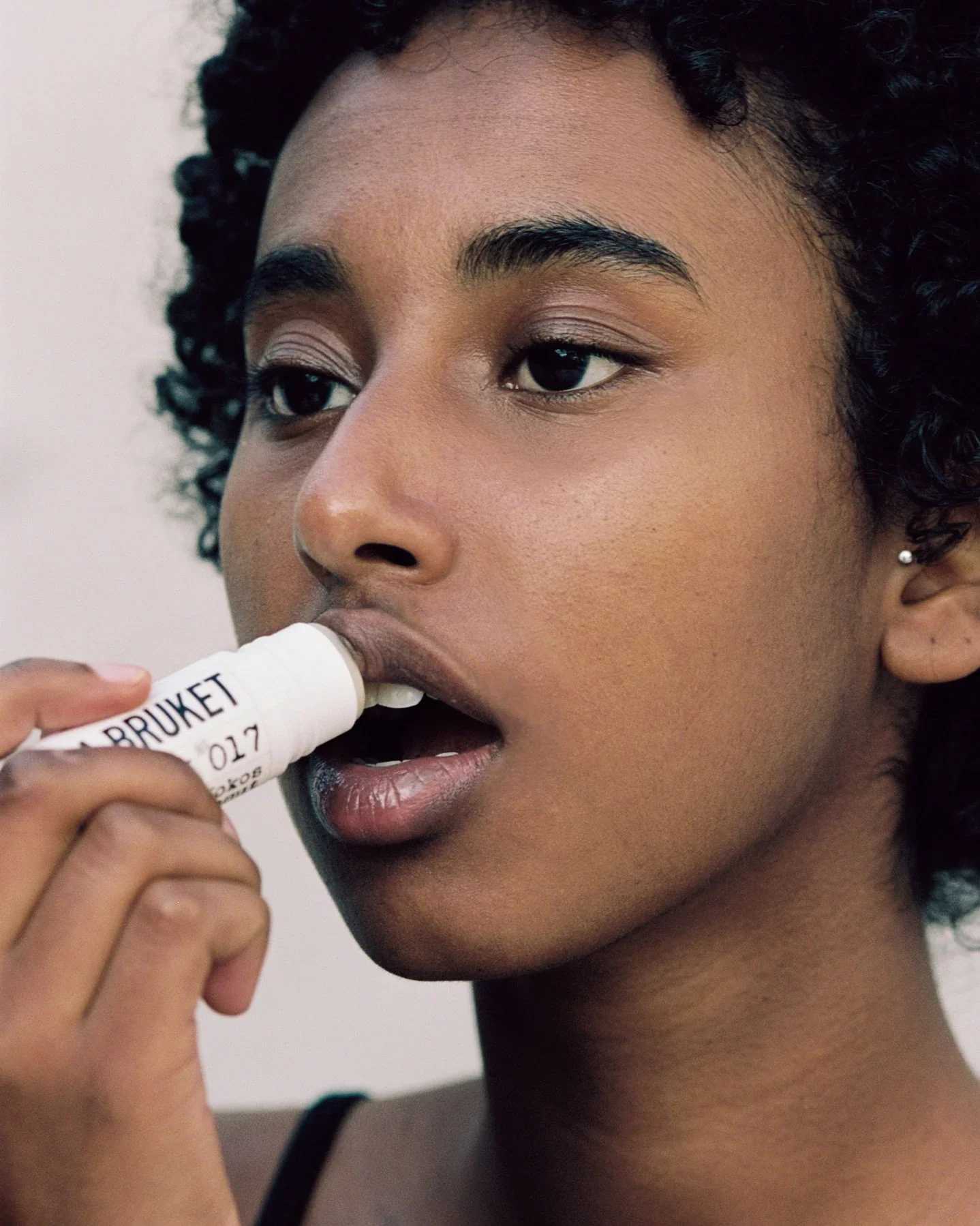 017 Lip Balm Almond/Coconut - Image 4