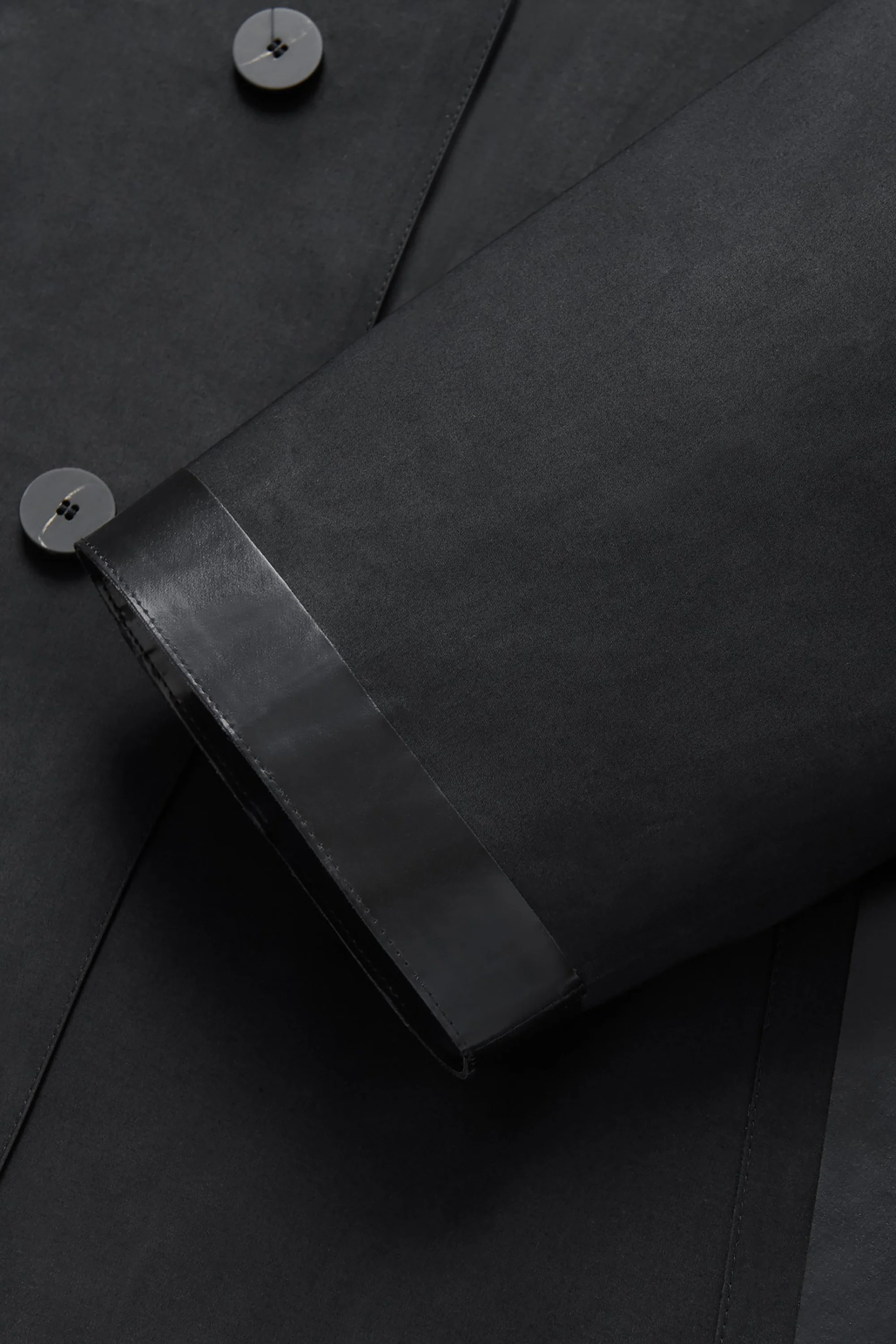 Black Ettrick Rubberised Long Coat - Image 3