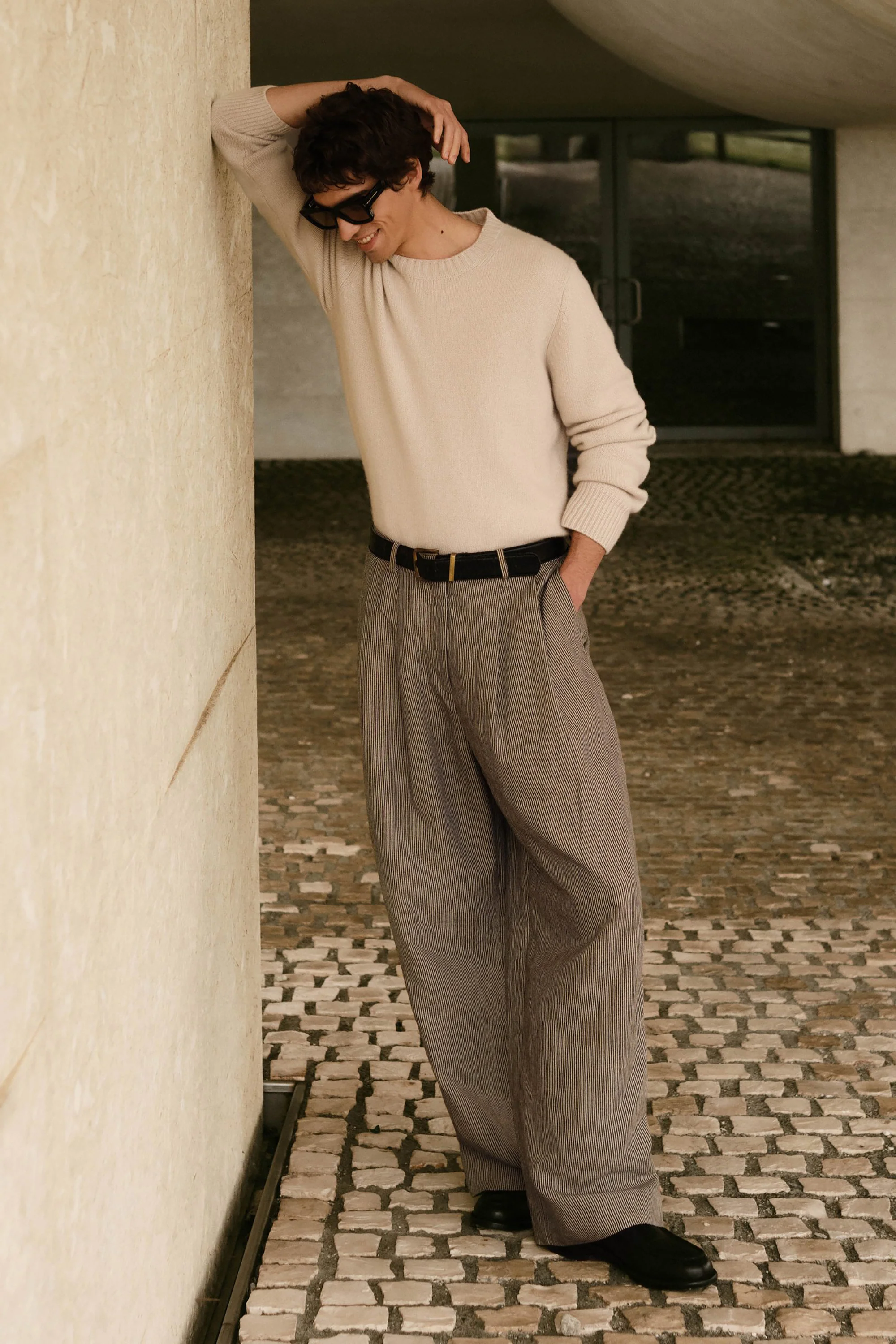 Chalk Men's Chunky Crewneck - Image 7