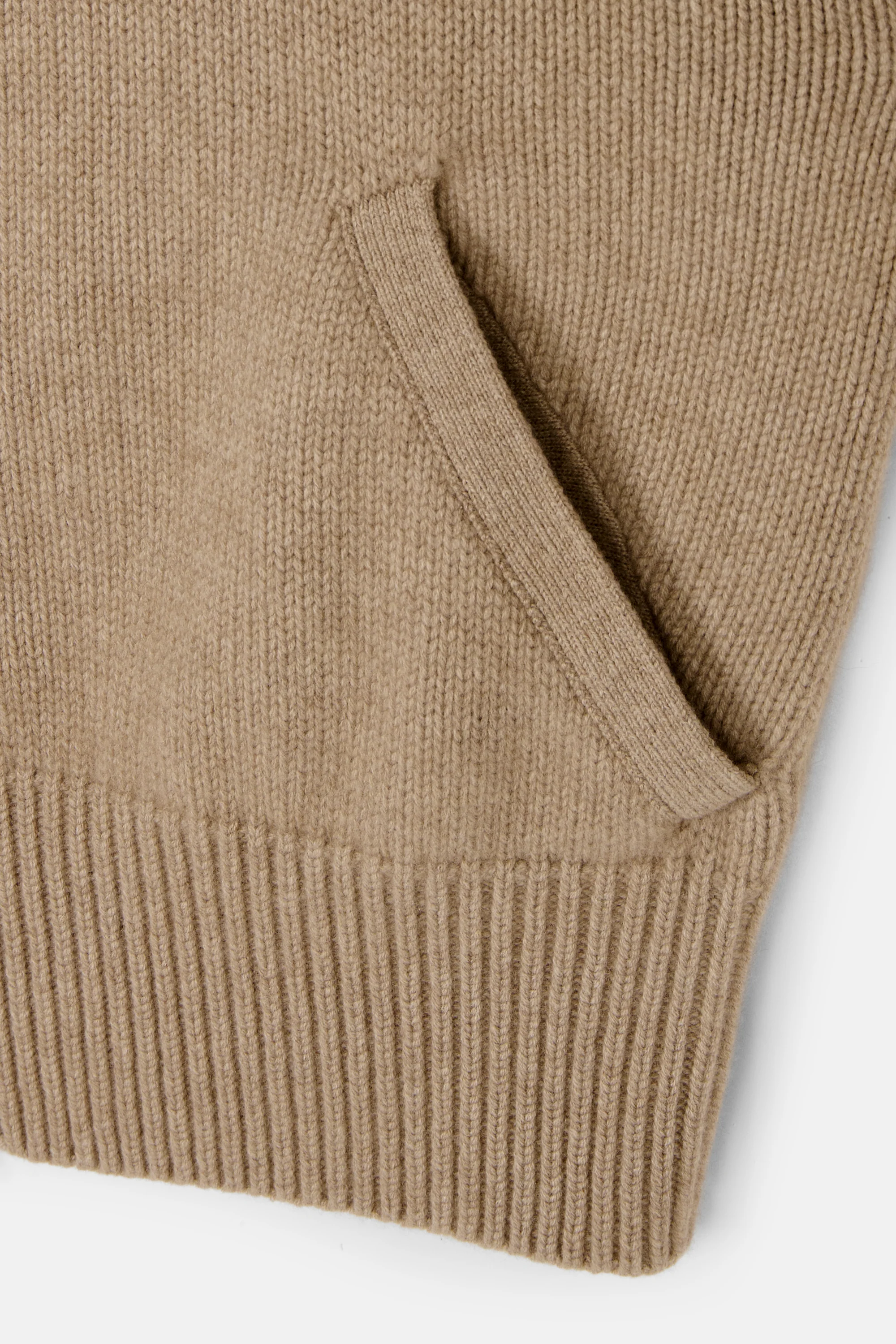 No 438 Xtra Fab Cardigan - Image 4