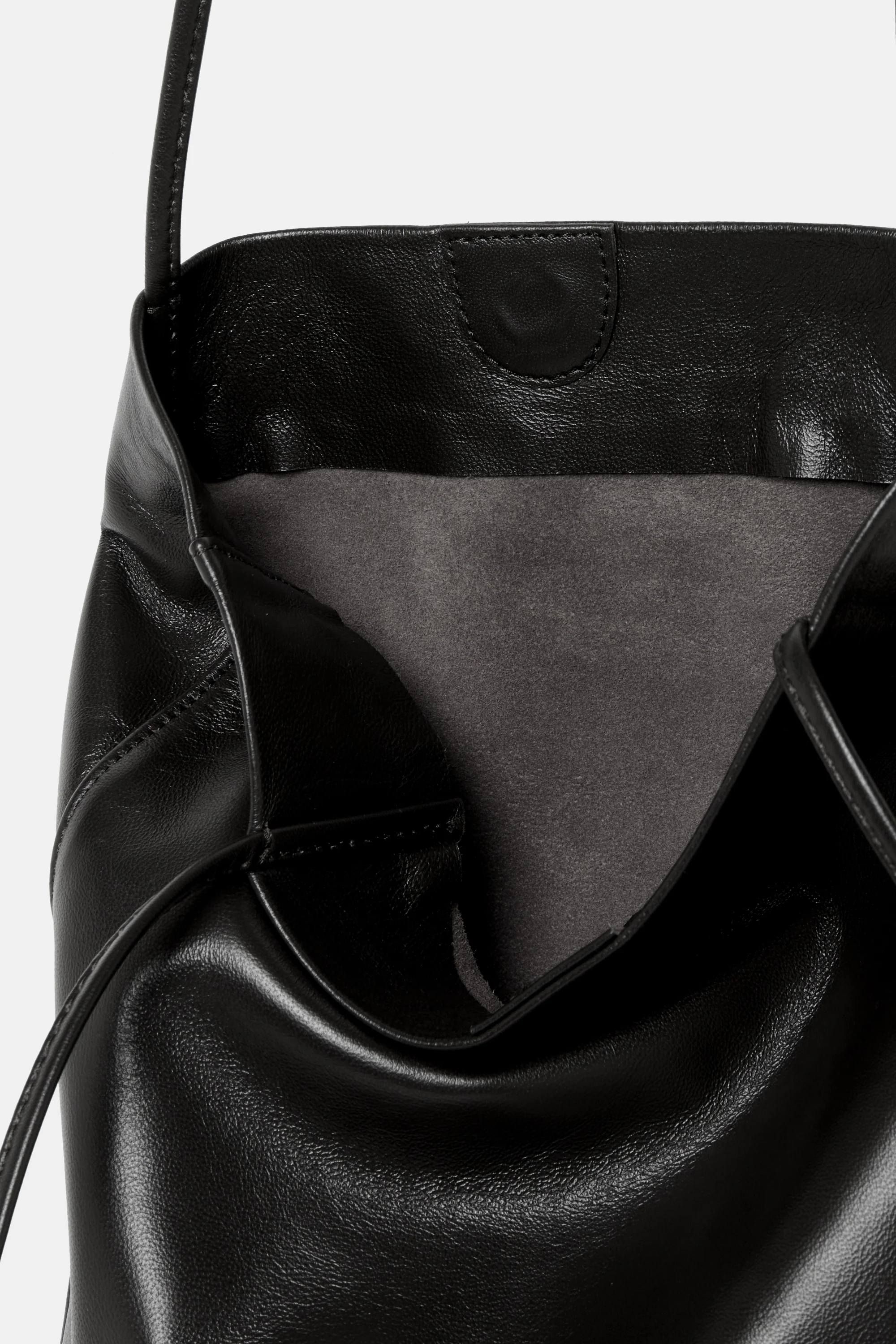 Black Narrow Oval Tote - Image 6