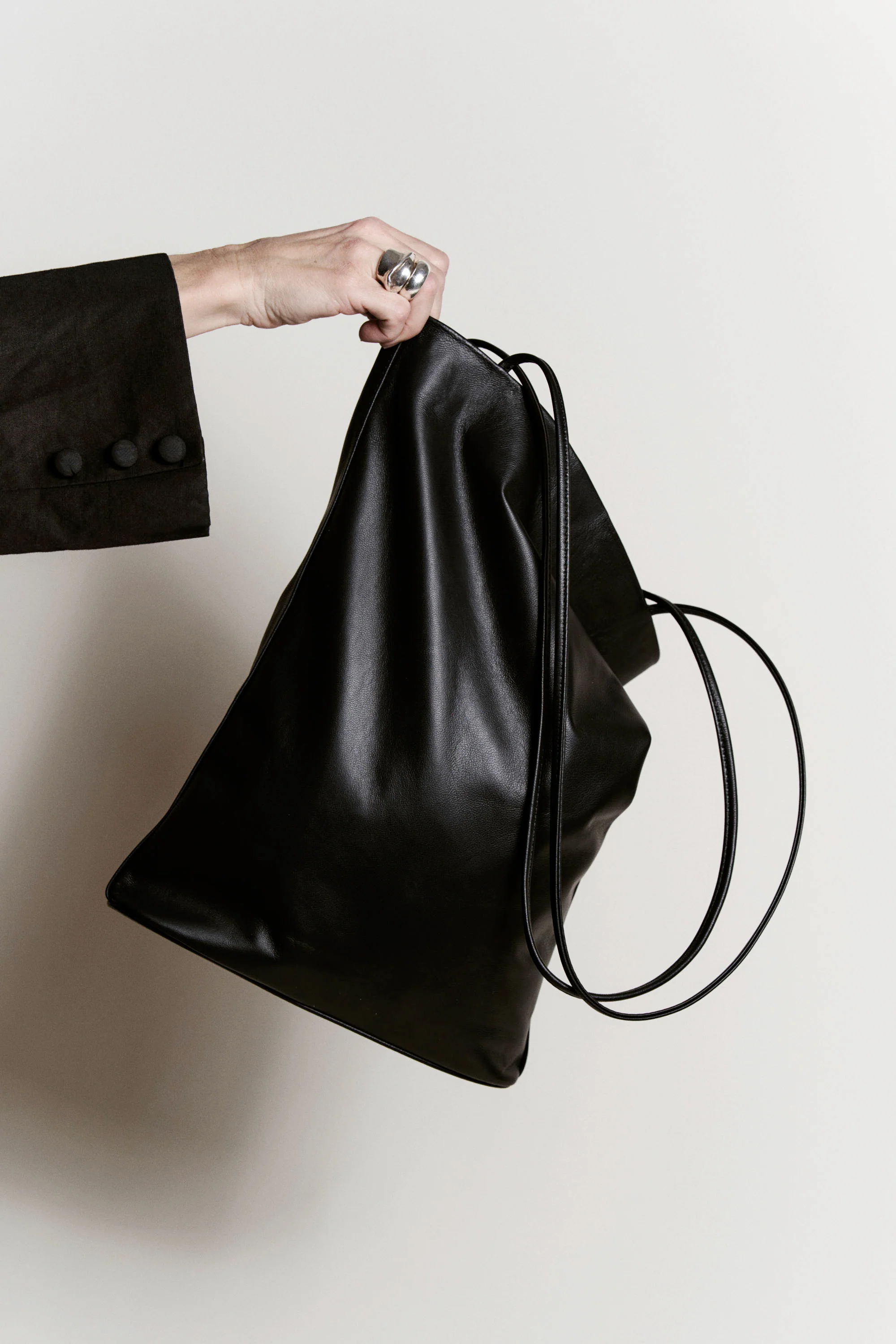 Black Narrow Oval Tote - Image 8