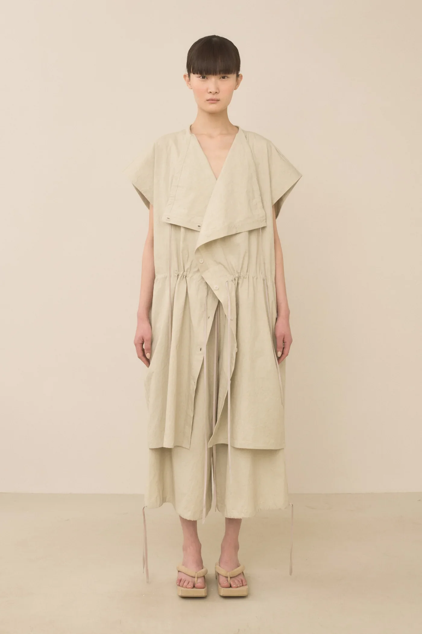 Plaster Cowl Gilet - Image 2