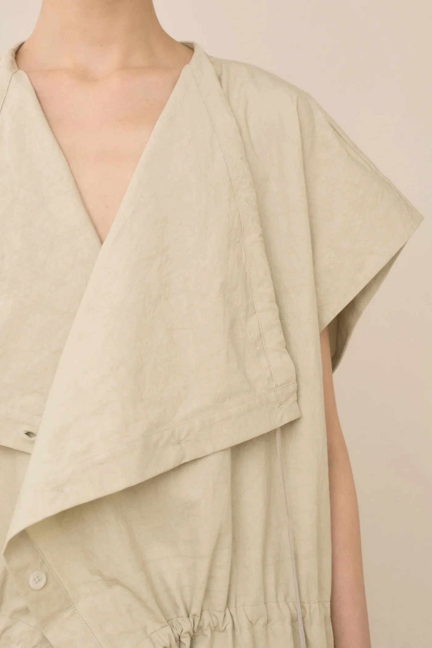 Plaster Cowl Gilet - Image 3