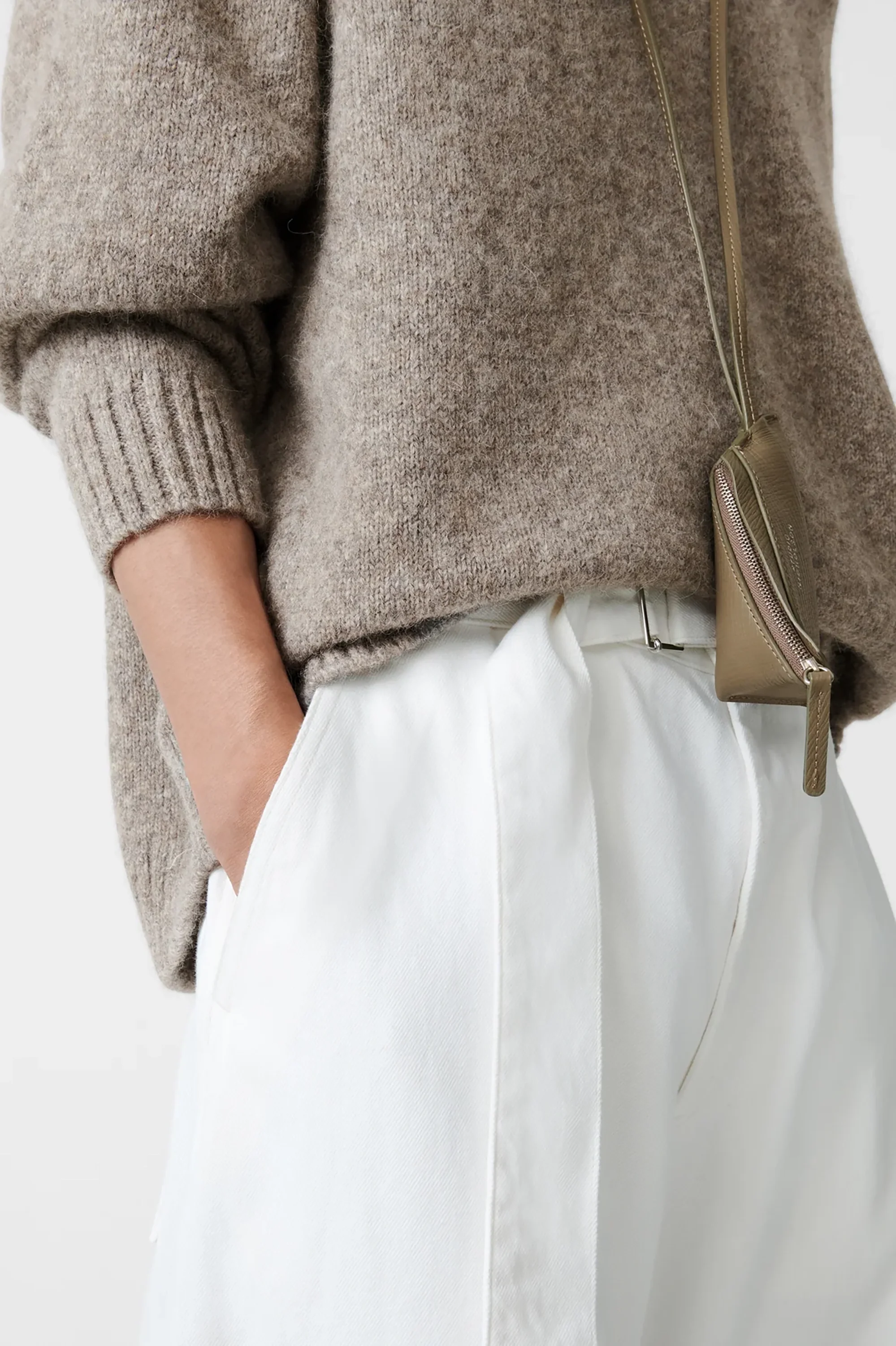 Elephant Pouch Pochi Leather Bag - Image 5