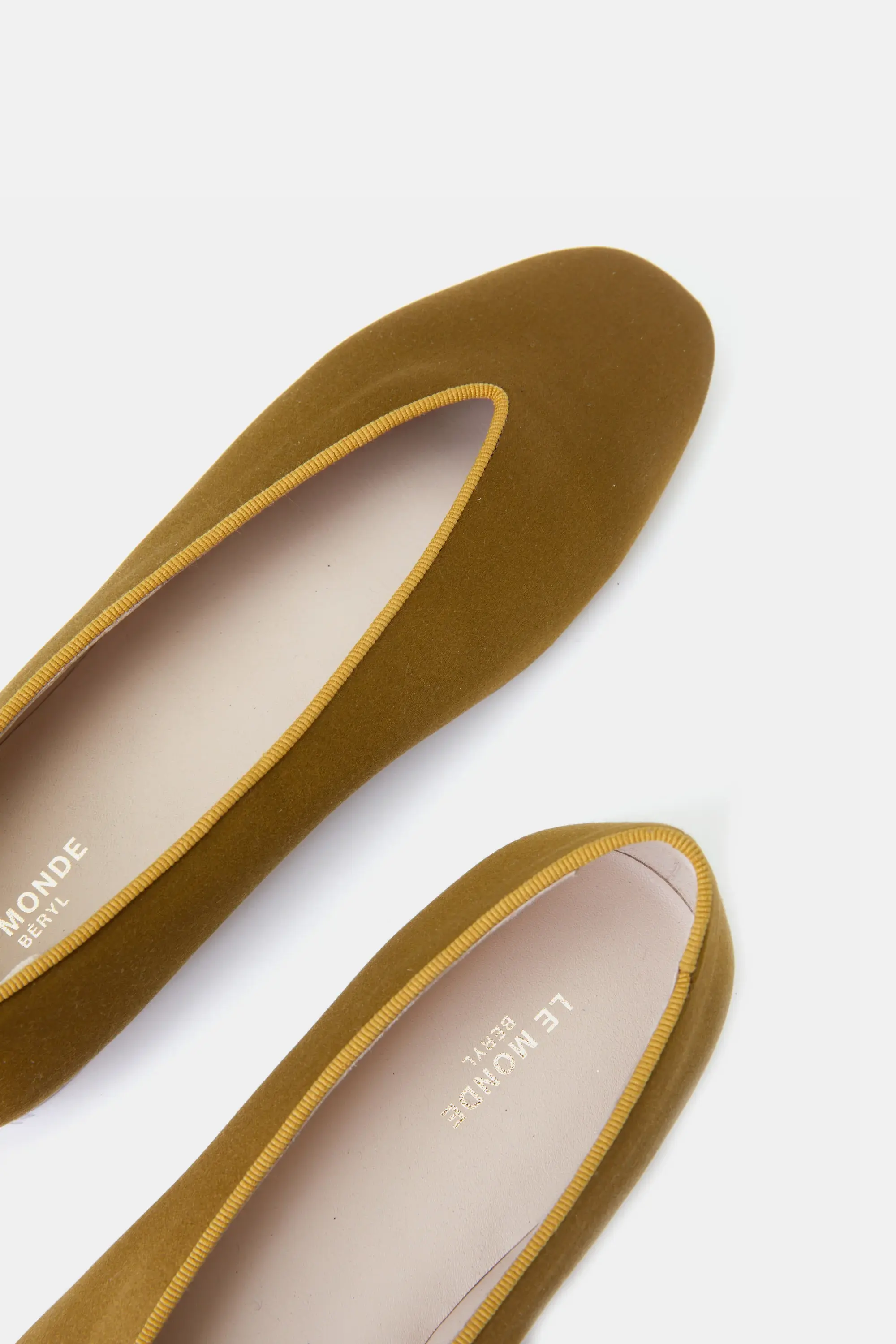 Regency Slipper - Image 3