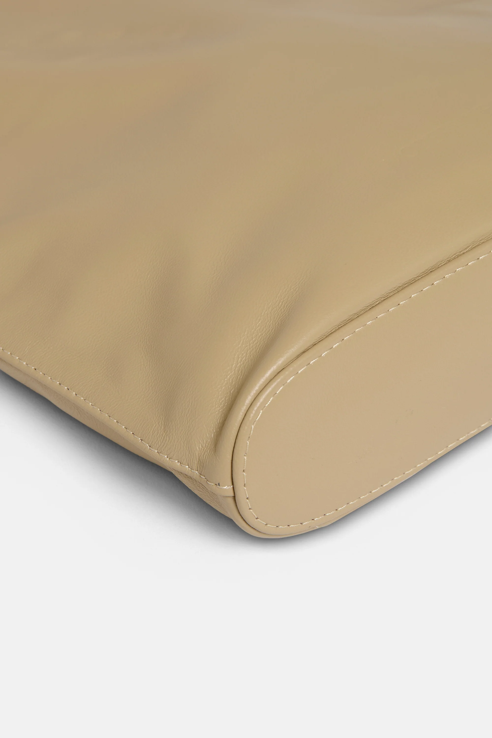Taupe Narrow Oval Tote - Image 5